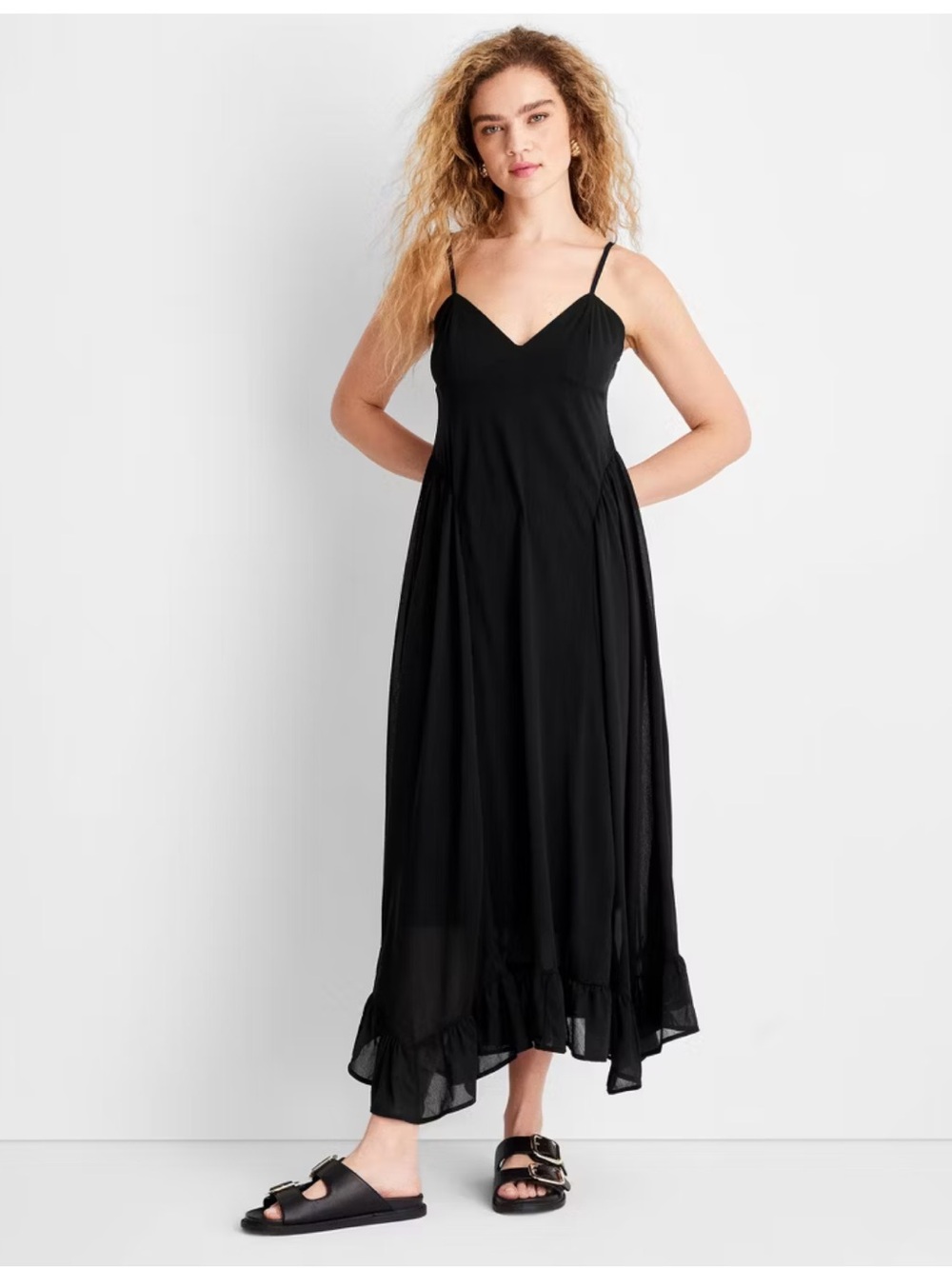 Women's Flutter Hem Maxi Dress. Black. S